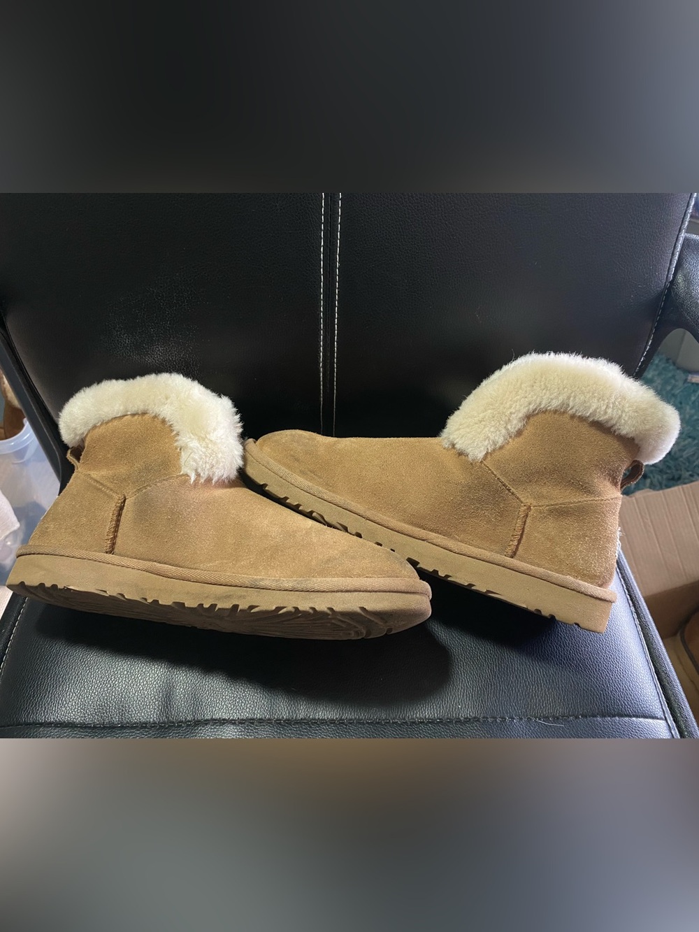 UGG Women's Classic Mini Posy Chestnut Suede Shearling-Lined Ankle Boots Size 6 - Picture 5 of 10